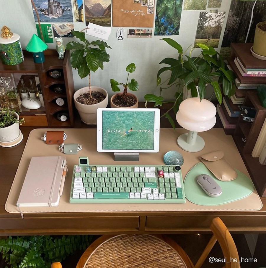 새학기 준비물 리스트 누보 데스크매트로 완성한 공부 공간 인테리어